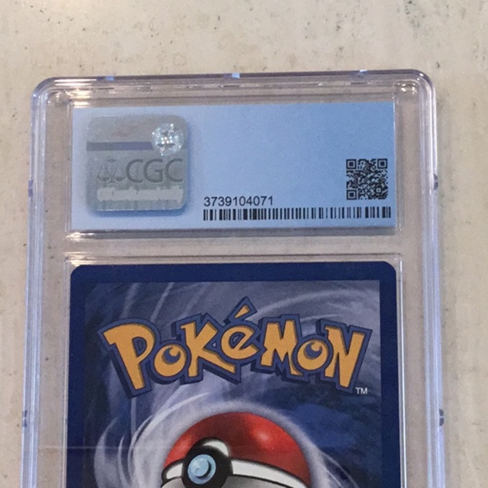 Pokémon Pikachu 58/102 Yellow Cheeks Base Set 1999 CGC 9 - Picture 9 of 10